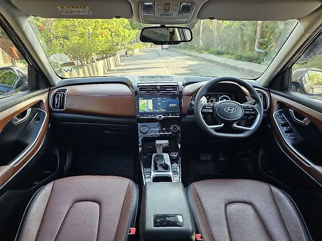 Used Hyundai Alcazar [2023-2024] Signature (O) 6 STR 1.5 Diesel AT in Mumbai