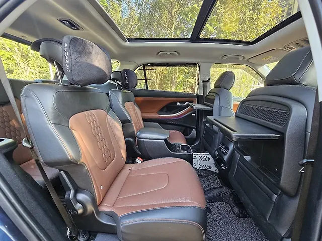 Used Hyundai Alcazar [2023-2024] Signature (O) 6 STR 1.5 Diesel AT in Mumbai