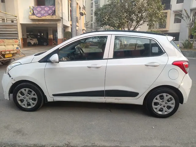 Used Hyundai Grand i10 Sportz (O) U2 1.2 CRDi [2017-2018] in Kanpur