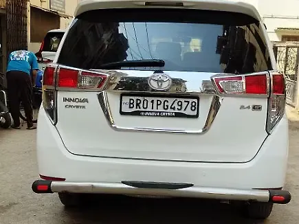 Used Toyota Innova Crysta [2016-2020] 2.4 G 8 STR [2016-2017] in Patna