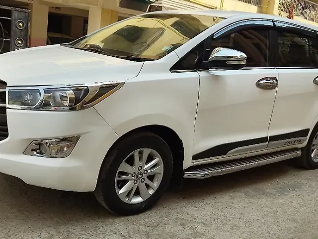 Used Toyota Innova Crysta [2016-2020] 2.4 G 8 STR [2016-2017] in Patna
