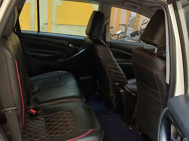 Used Toyota Innova Crysta [2016-2020] 2.4 G 8 STR [2016-2017] in Patna