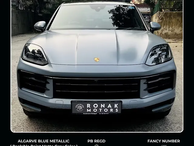 Used 2024 Porsche Cayenne Coupe in Delhi
