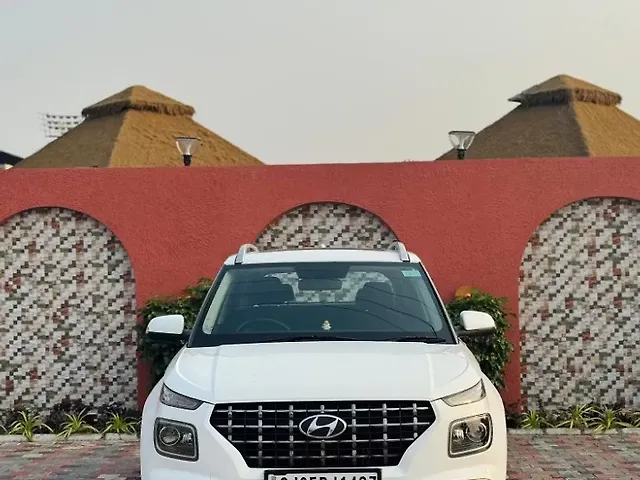 Used 2019 Hyundai Venue in Surat