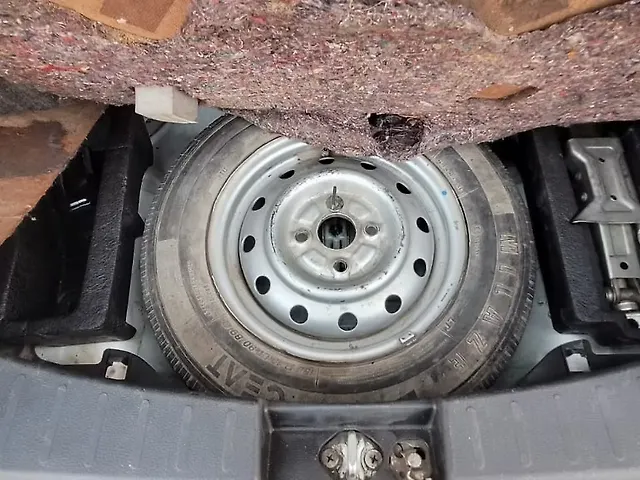 Used Maruti Suzuki Wagon R 1.0 [2010-2013] LXi in Bareilly