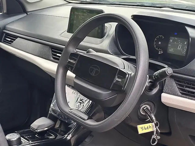 Used Tata Nexon Pure 1.2 Petrol 6AMT [2024-2025] in Delhi