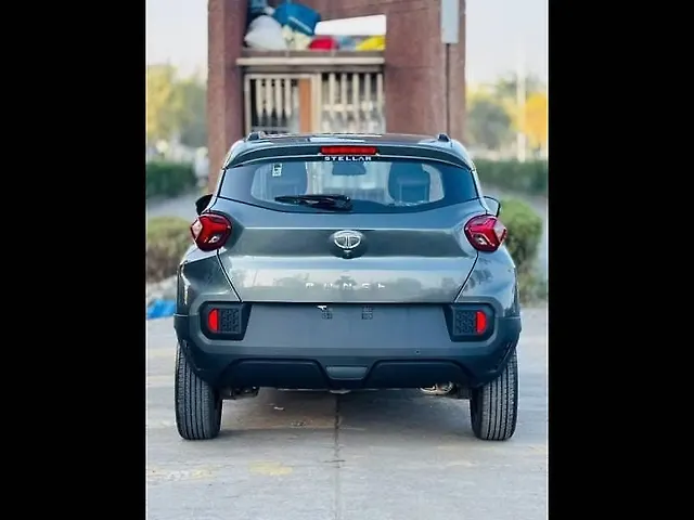 Used Tata Punch [2021-2026] Creative Dual Tone AMT in Surat
