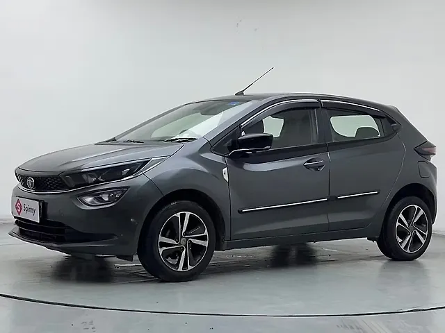 Used 2022 Tata Altroz in Delhi
