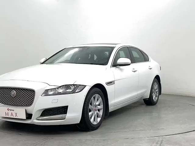 Used 2017 Jaguar XF in Pune Used 2017 Jaguar XF in Pune
