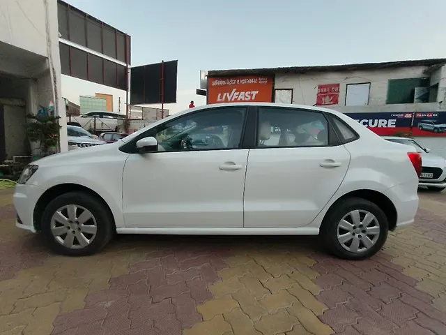 Used Volkswagen Ameo Comfortline 1.0L (P) in Gorakhpur
