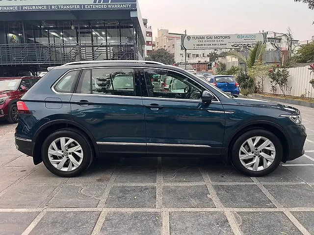 Used Volkswagen Tiguan Elegance 2.0 TSI DSG in Hyderabad