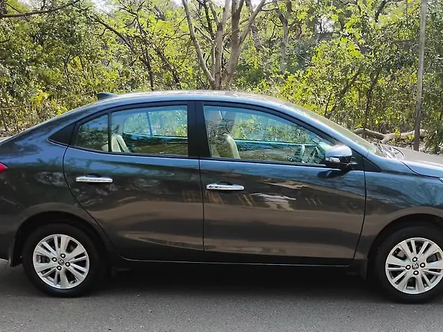 Used Toyota Yaris VX MT [2018-2020] in Agra
