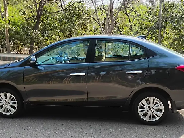 Used Toyota Yaris VX MT [2018-2020] in Agra