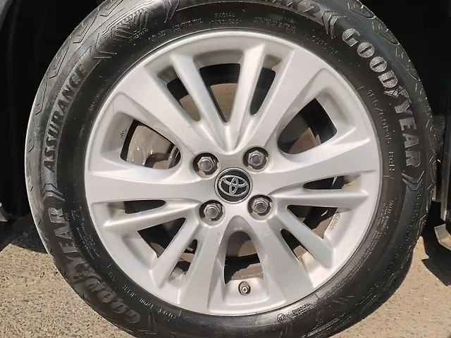 Used Toyota Yaris VX MT [2018-2020] in Agra