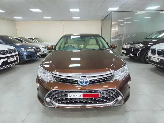 Used 2016 Toyota Camry in Pune