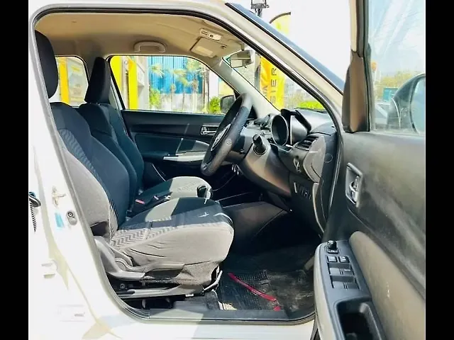 Used Maruti Suzuki Swift [2018-2021] ZXi AMT [2018-2019] in Ahmedabad
