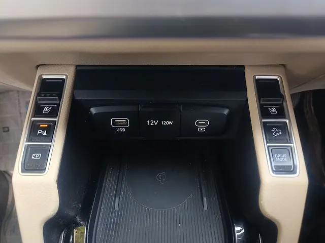 Used Kia Carens [2022-2023] Luxury Plus 1.4 Petrol DCT 6 STR in Mumbai