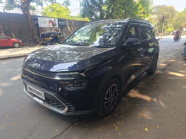 Used Kia Carens [2022-2023] Luxury Plus 1.4 Petrol DCT 6 STR in Mumbai