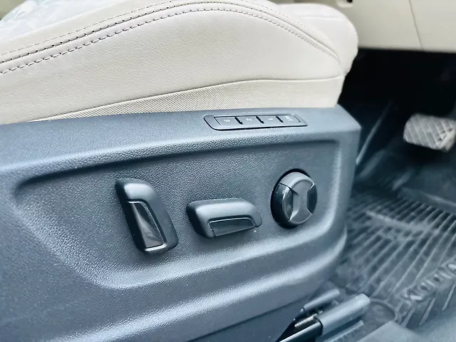 Used Skoda Kodiaq [2022-2025] Style in Delhi