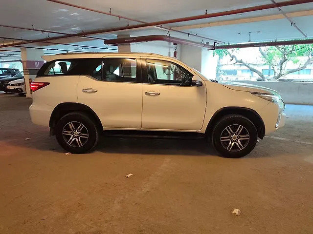 Used Toyota Fortuner [2016-2021] 2.8 4x2 AT in Mumbai
