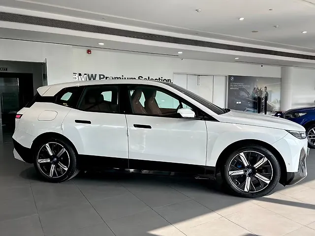 Used BMW iX xDrive 40 in Delhi