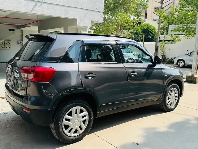 Used Maruti Suzuki Vitara Brezza [2016-2020] VDi AGS in Vadodara