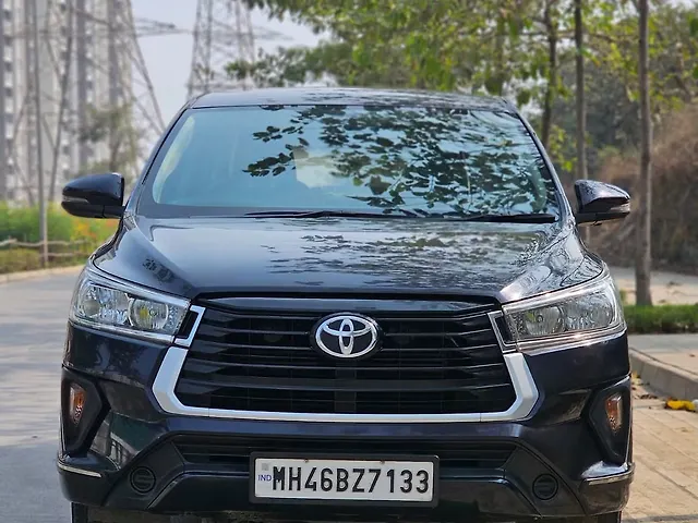 Used 2022 Toyota Innova Crysta in Mumbai