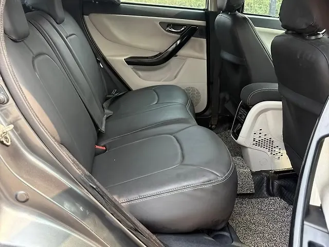 Used Maruti Suzuki Ertiga ZXi (O) CNG [2023-2025] in Mumbai
