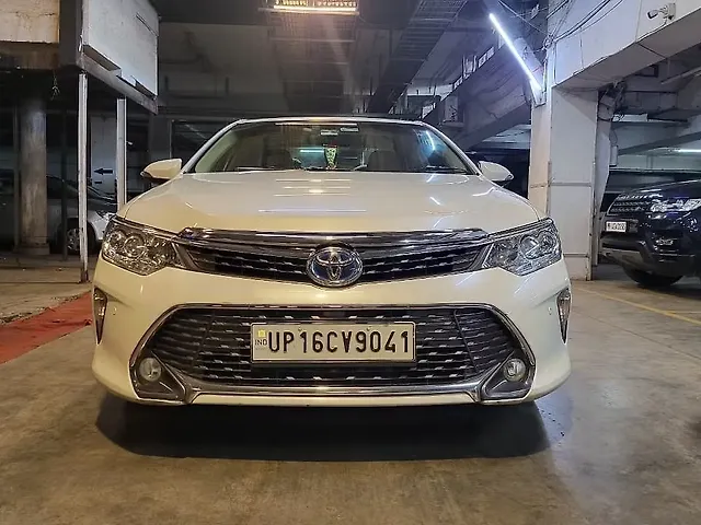 Used 2016 Toyota Camry in Mumbai