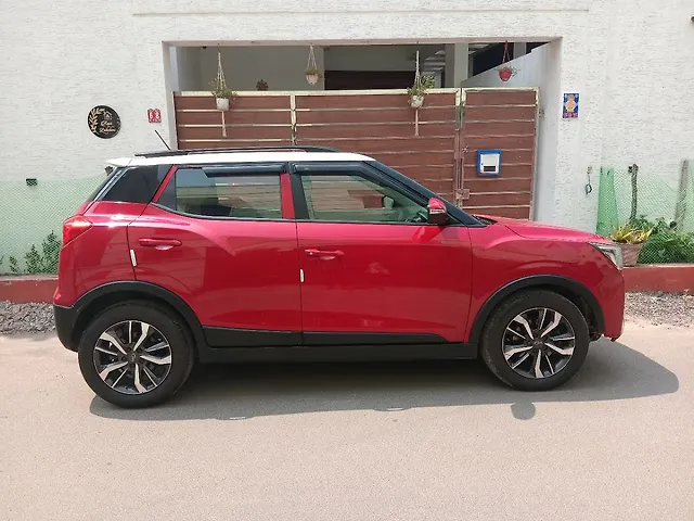 Used Mahindra XUV300 [2019-2024] W8(O) 1.5 Diesel Dual Tone [2020] in Chennai