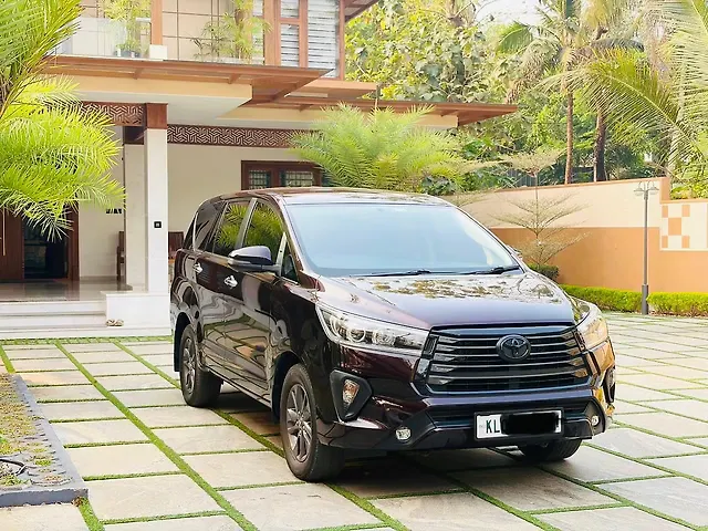Used 2019 Toyota Innova Crysta in Kochi