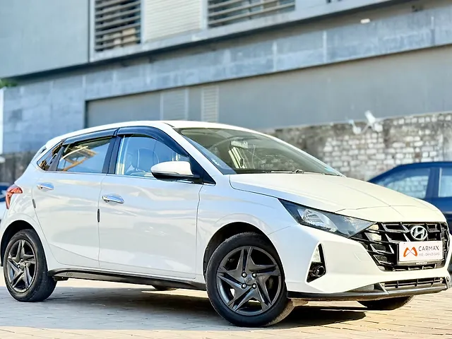 Used Hyundai i20 [2020-2023] Sportz 1.2 MT [2020-2023] in Surat
