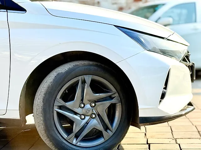 Used Hyundai i20 [2020-2023] Sportz 1.2 MT [2020-2023] in Surat