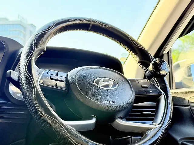 Used Hyundai i20 [2020-2023] Sportz 1.2 MT [2020-2023] in Surat