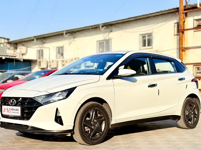 Used Hyundai i20 [2020-2023] Sportz 1.2 MT [2020-2023] in Surat