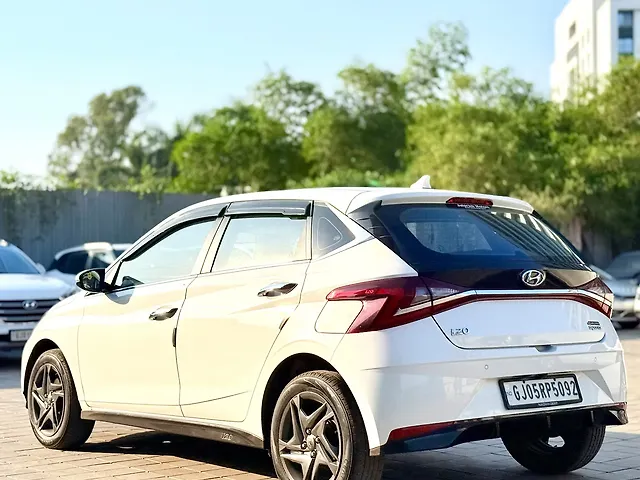 Used Hyundai i20 [2020-2023] Sportz 1.2 MT [2020-2023] in Surat