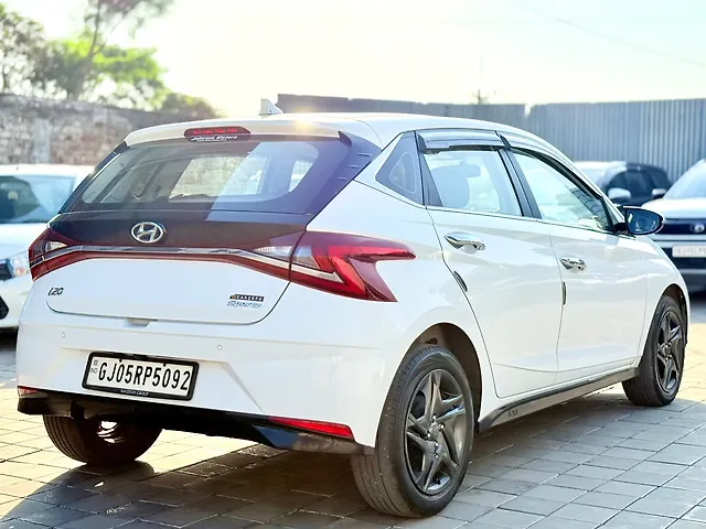Used Hyundai i20 [2020-2023] Sportz 1.2 MT [2020-2023] in Surat