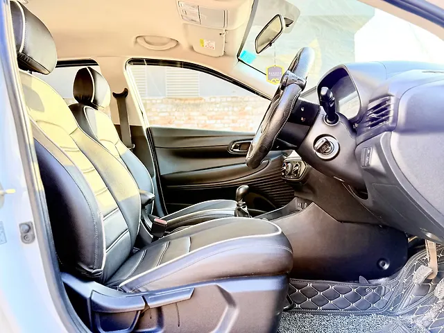 Used Hyundai i20 [2020-2023] Sportz 1.2 MT [2020-2023] in Surat