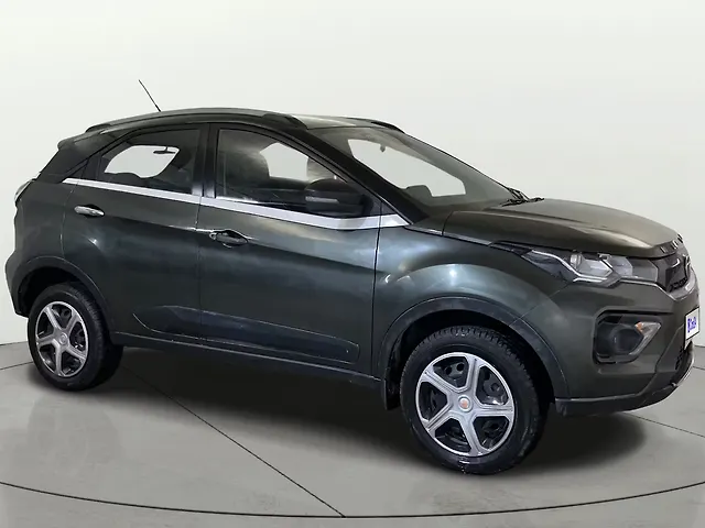 Used 2020 Tata Nexon in Delhi