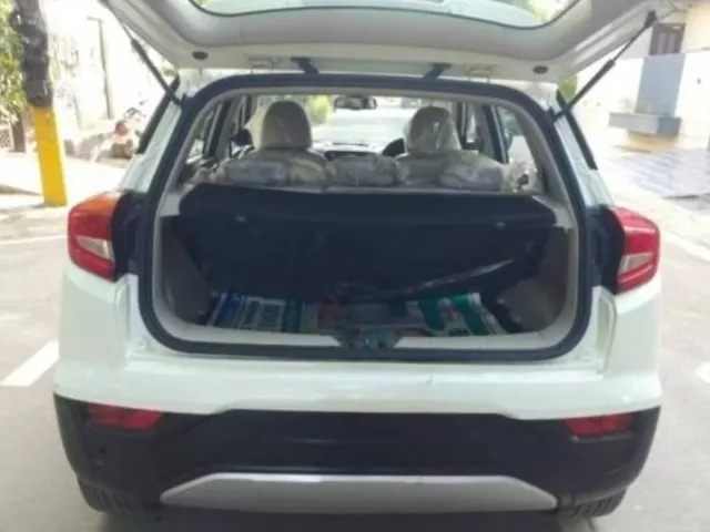 Used Mahindra XUV300 [2019-2024] W8 (O) 1.5 Diesel [2020] in Ludhiana