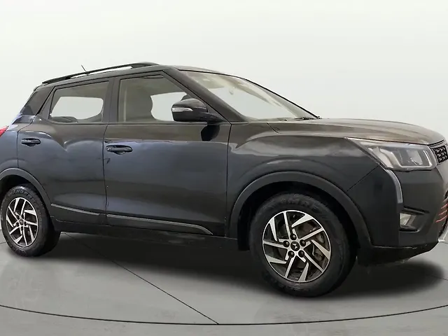 Used 2023 Mahindra XUV300 in Ghaziabad Used 2023 Mahindra XUV300 in Ghaziabad