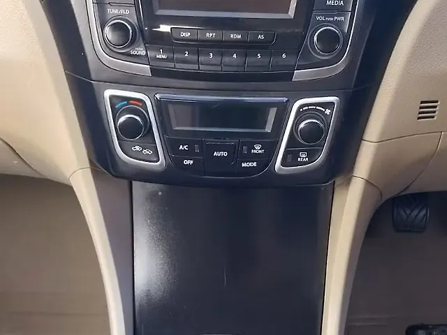 Used Maruti Suzuki Ciaz [2014-2017] VXi (O) in Ahmedabad