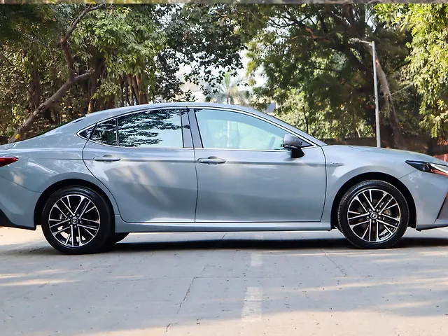 Used 2025 Toyota Camry in Delhi Used 2025 Toyota Camry in Delhi