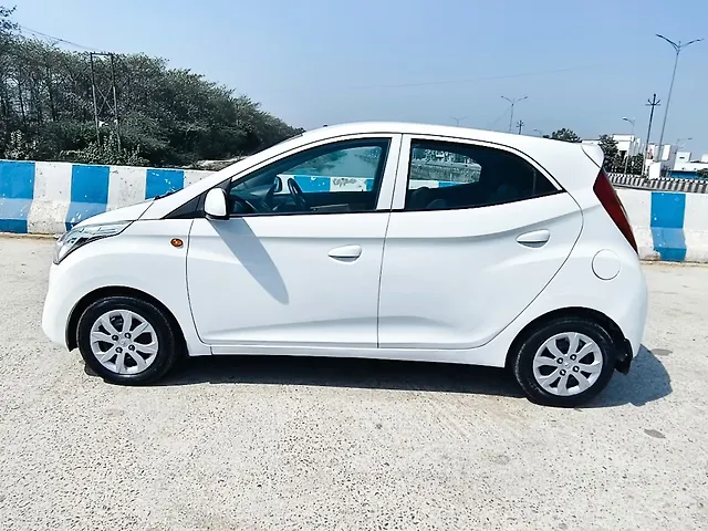 Used Hyundai Eon Sportz in Lucknow
