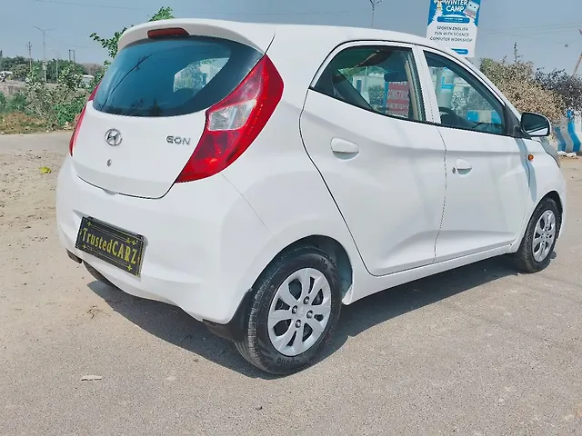 Used Hyundai Eon Sportz in Lucknow