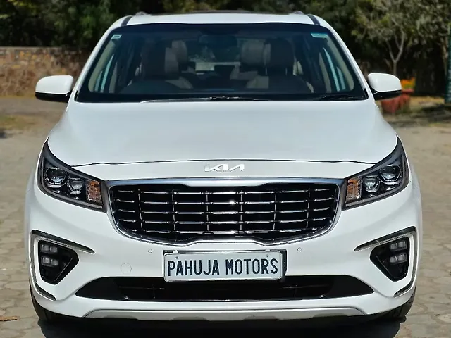 Used 2022 Kia Carnival in Delhi Used 2022 Kia Carnival in Delhi