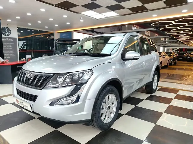Used Mahindra XUV500 [2015-2018] W10 AT in Bangalore