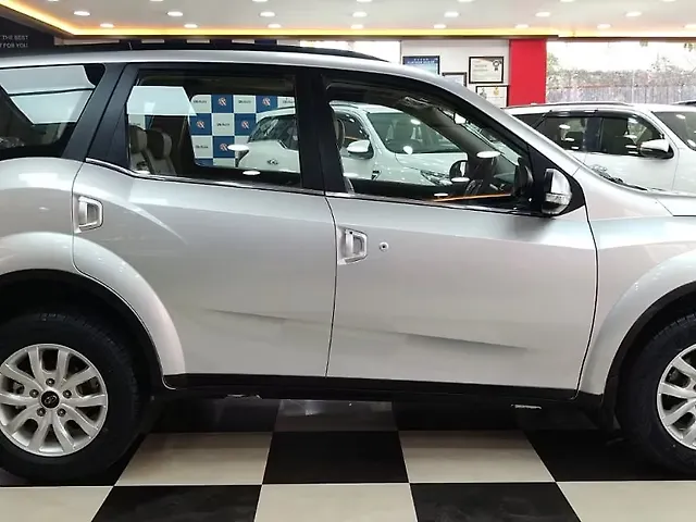 Used Mahindra XUV500 [2015-2018] W10 AT in Bangalore