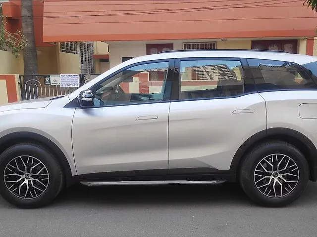 Used Mahindra Old Generation XUV700 AX5 2WD Diesel 2.2L Turbo Manual 7 STR in Bangalore