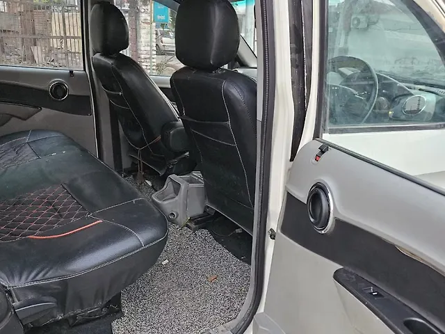 Used Mahindra NuvoSport N8 in Kanpur